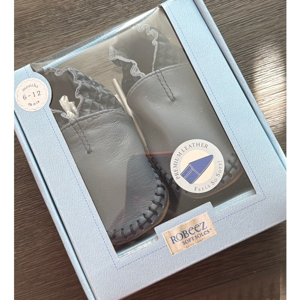 Robeez Baby Boy Classic Moccasin Geo Crib Shoes. NWT. 6-12M - Picture 3 of 3